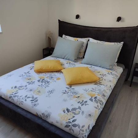 Seaview Suites Ondina Komiža Kültér fotó